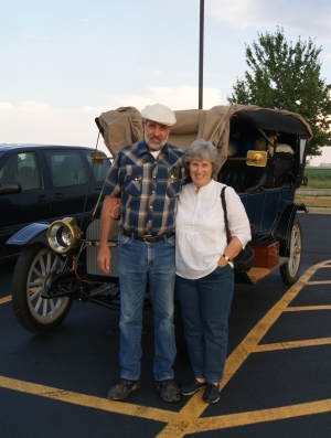 Joe_Betty_Swan_Decatur_IL