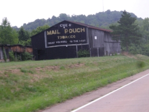 Mail-Pouch-Barn-in-OH