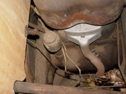 Engine compartment showing air valve lever hook up.