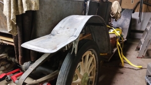 Top part mounted
