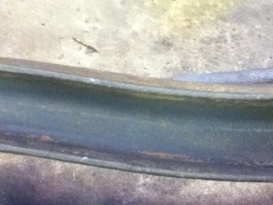 worn_shackle_bolt