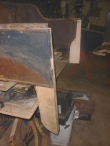 Tonneau seat with rough Door posts